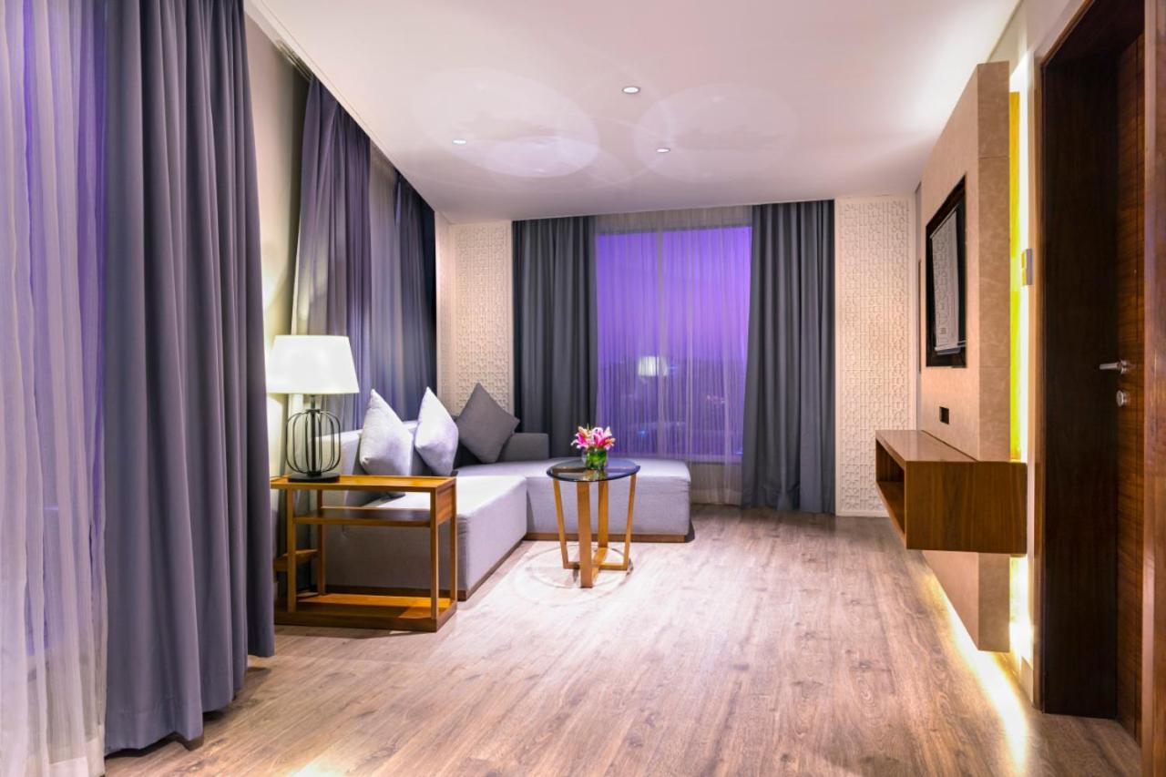 Best Western Plus Narasapura Exterior foto