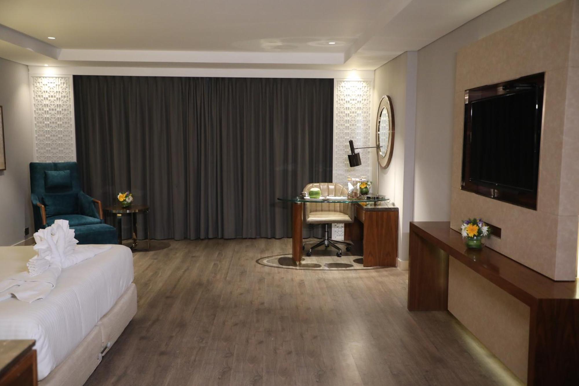 Best Western Plus Narasapura Exterior foto
