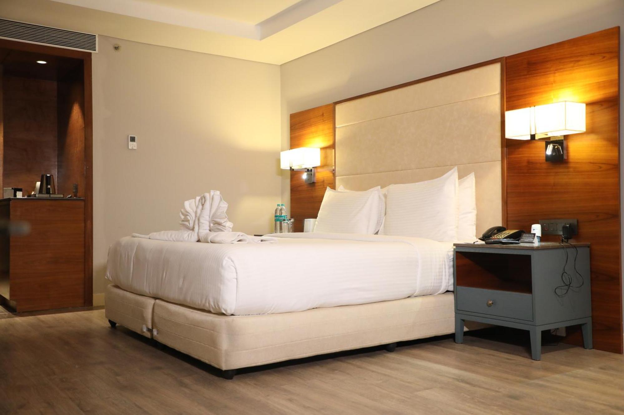 Best Western Plus Narasapura Exterior foto