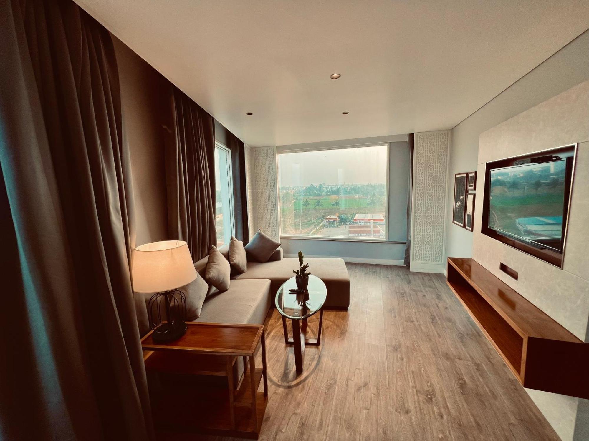 Best Western Plus Narasapura Exterior foto
