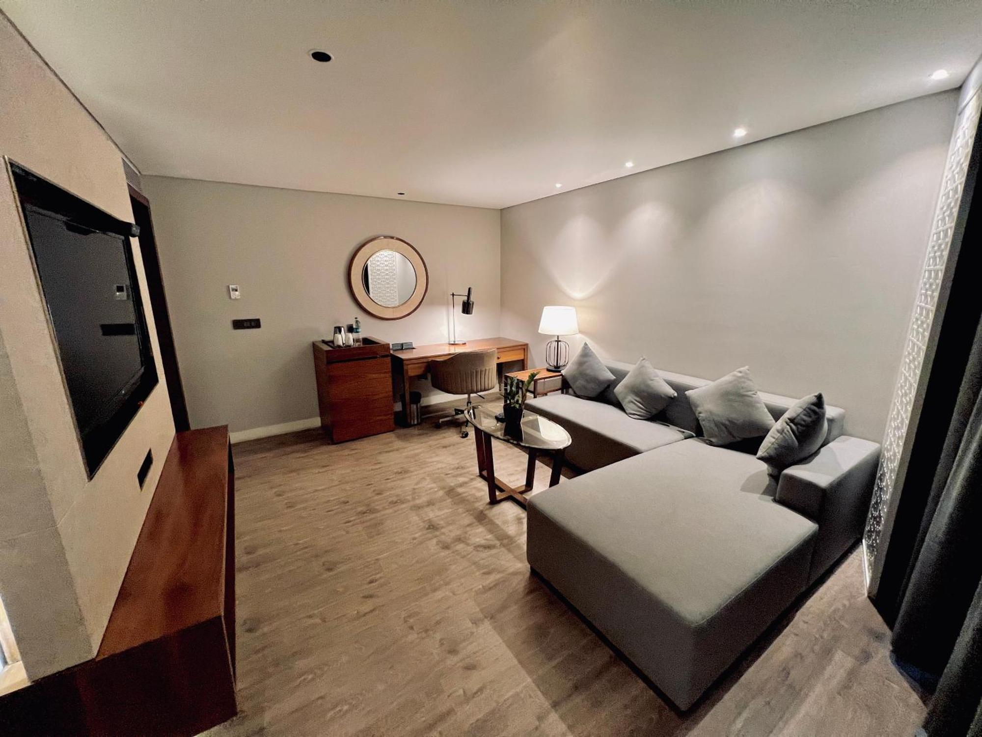 Best Western Plus Narasapura Exterior foto